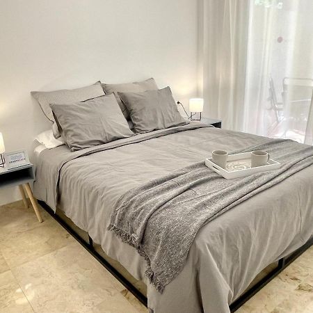 Apartbeach Michelangelo De Luxe Climatizado Y Junto Playa 08 Салоу Екстер'єр фото